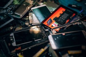 Lire la suite à propos de l’article Les principales différences de réparation d’un téléphone fixe et mobile