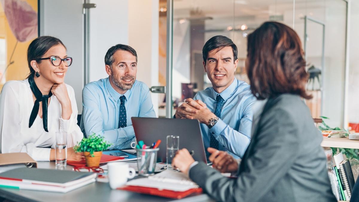 Lire la suite à propos de l’article Comment choisir le bon logiciel QHSE pour optimiser la gestion de la qualité et de la sécurité ?